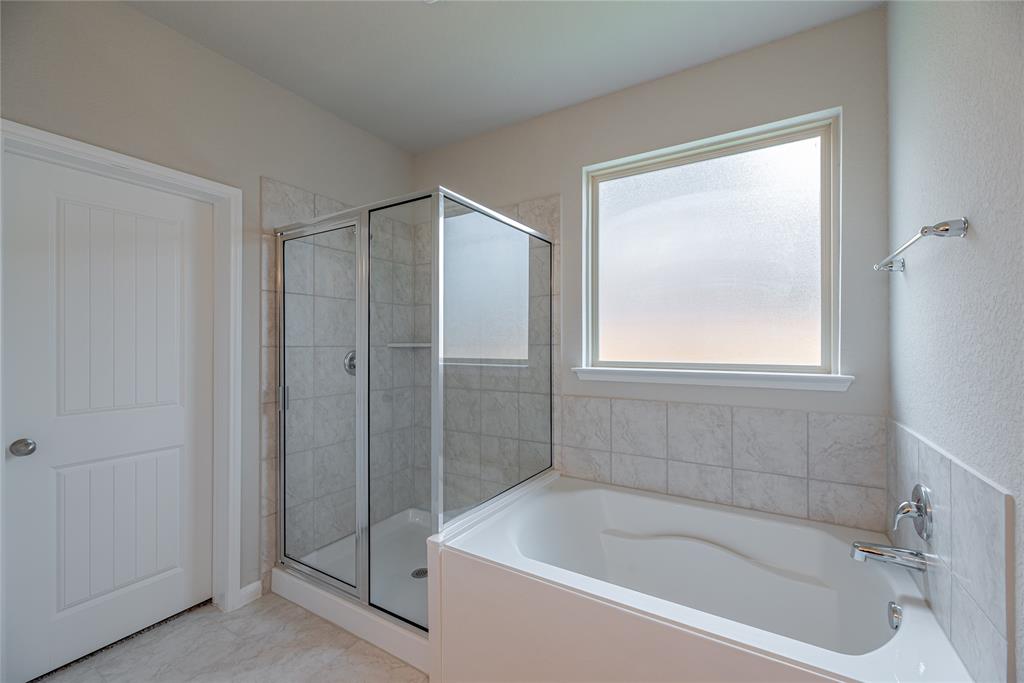 3318 2 Black Gore Creek Drive, Katy, Texas 77494, 4 Bedrooms Bedrooms, 12 Rooms Rooms,3 BathroomsBathrooms,Single-family,For Sale,Black Gore Creek,53526909