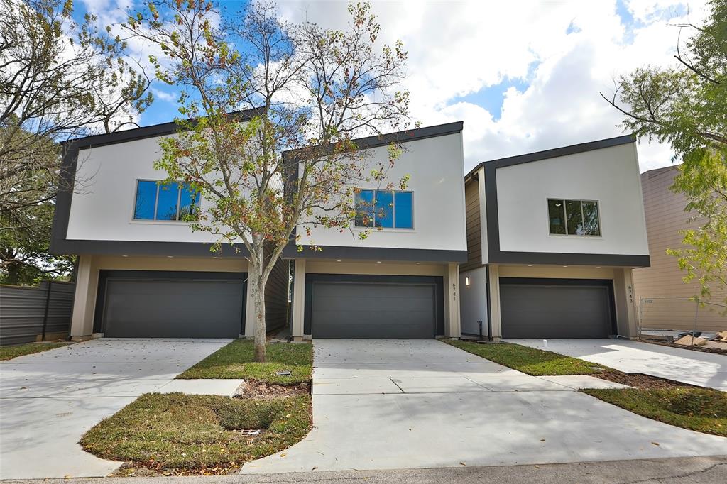 6743 2 Calhoun Road, Houston, Texas 77021, 3 Bedrooms Bedrooms, 10 Rooms Rooms,3 BathroomsBathrooms,Single-family,For Sale,Calhoun,51902795