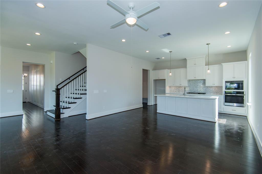 3506 2 Huntsford Drive, Houston, Texas 77008, 4 Bedrooms Bedrooms, 9 Rooms Rooms,3 BathroomsBathrooms,Single-family,For Sale,Huntsford,65041849