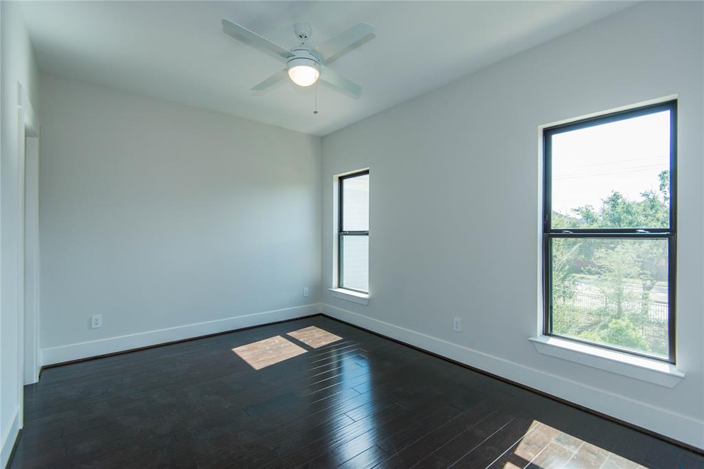 3506 2 Huntsford Drive, Houston, Texas 77008, 4 Bedrooms Bedrooms, 9 Rooms Rooms,3 BathroomsBathrooms,Single-family,For Sale,Huntsford,65041849
