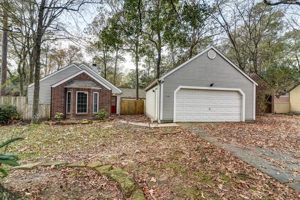 116 1 High Oaks Circle, The Woodlands, Texas 77380, 3 Bedrooms Bedrooms, 6 Rooms Rooms,2 BathroomsBathrooms,Single-family,For Sale,High Oaks,77727406