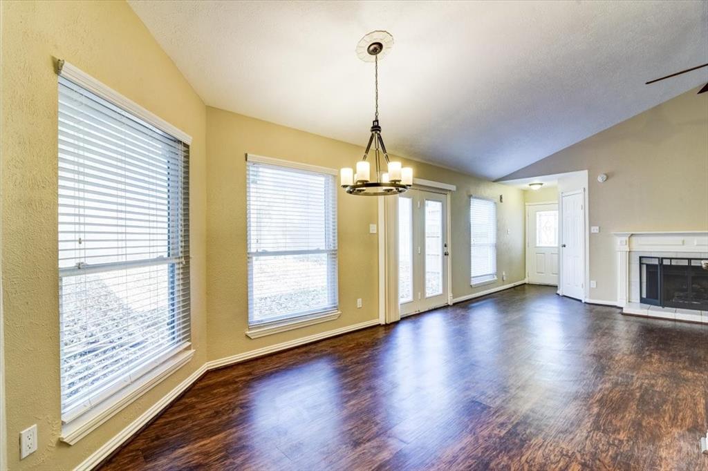 116 1 High Oaks Circle, The Woodlands, Texas 77380, 3 Bedrooms Bedrooms, 6 Rooms Rooms,2 BathroomsBathrooms,Single-family,For Sale,High Oaks,77727406