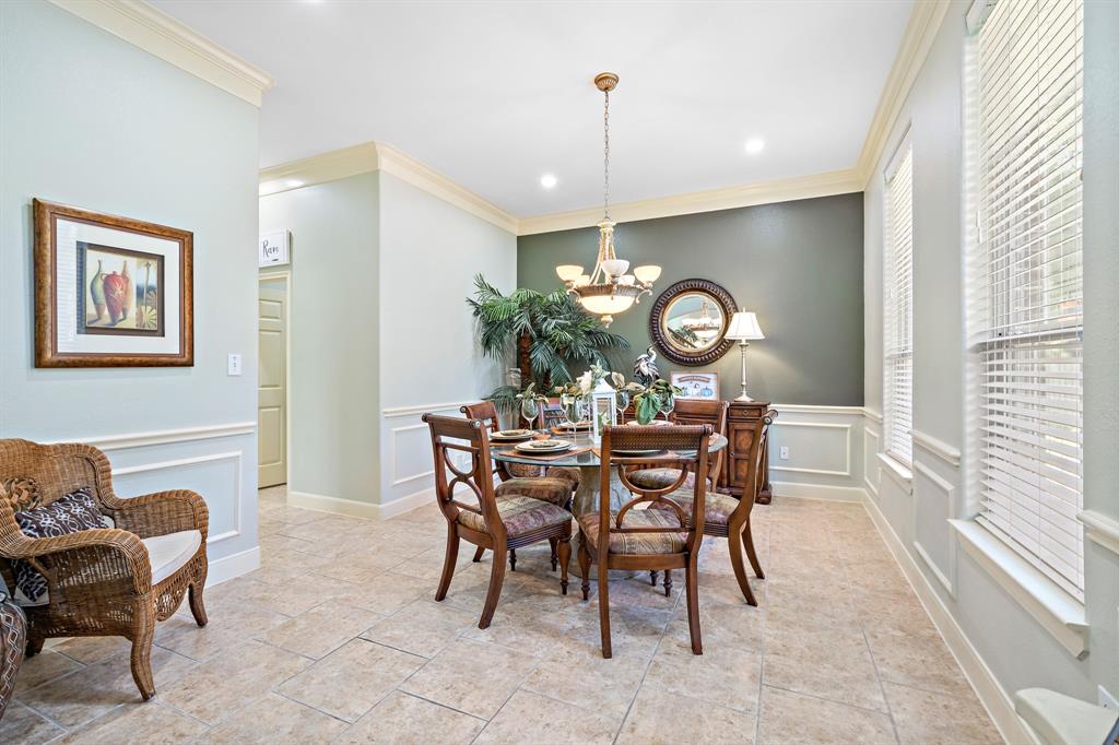 824 2 Magnolia Boulevard, New Caney, Texas 77357, 5 Bedrooms Bedrooms, 13 Rooms Rooms,3 BathroomsBathrooms,Single-family,For Sale,Magnolia,78848721