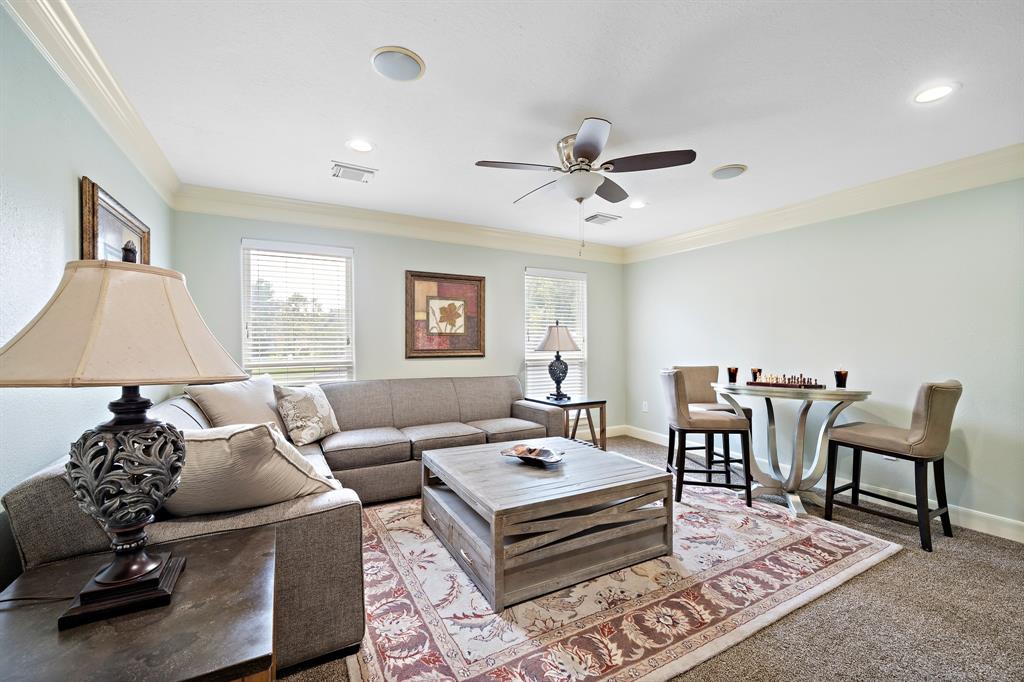 824 2 Magnolia Boulevard, New Caney, Texas 77357, 5 Bedrooms Bedrooms, 13 Rooms Rooms,3 BathroomsBathrooms,Single-family,For Sale,Magnolia,78848721