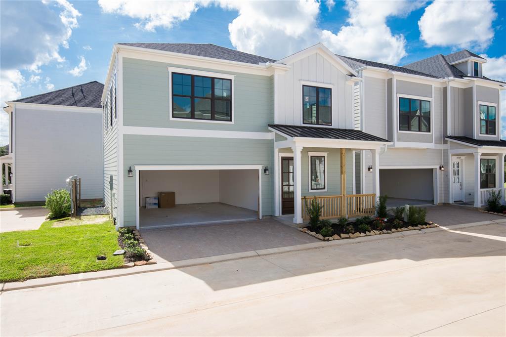 3503 2 Harvest Dance Drive, Houston, Texas 77008, 3 Bedrooms Bedrooms, 7 Rooms Rooms,2 BathroomsBathrooms,Single-family,For Sale,Harvest Dance,61268609