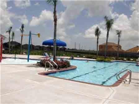 3052 2 Newcastle Crest Lane, Dickinson, Texas 77539, 3 Bedrooms Bedrooms, 7 Rooms Rooms,2 BathroomsBathrooms,Single-family,For Sale,Newcastle Crest,53384838