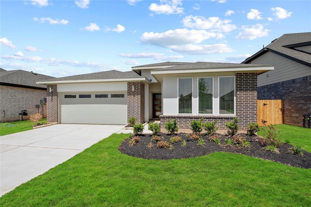 3327 1 Black Gore Creek Drive, Katy, Texas 77494, 4 Bedrooms Bedrooms, 7 Rooms Rooms,2 BathroomsBathrooms,Single-family,For Sale,Black Gore Creek,81666777