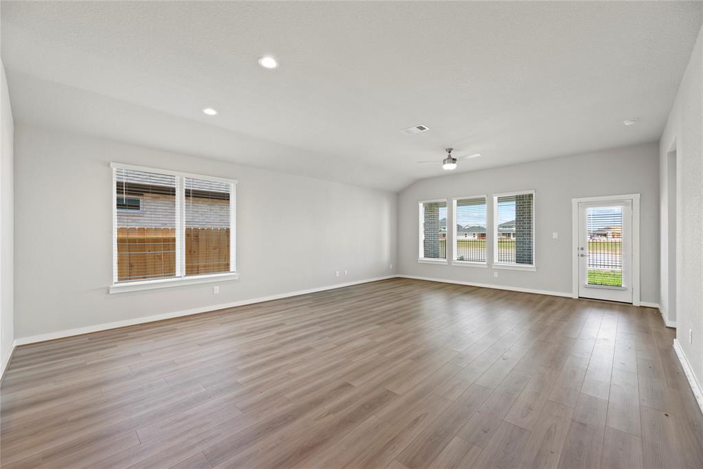 3327 1 Black Gore Creek Drive, Katy, Texas 77494, 4 Bedrooms Bedrooms, 7 Rooms Rooms,2 BathroomsBathrooms,Single-family,For Sale,Black Gore Creek,81666777