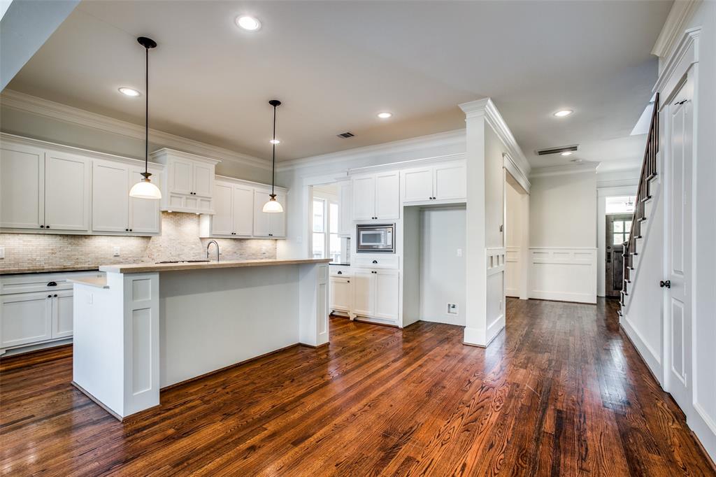 1136 2 Nadine Street, Houston, Texas 77009, 3 Bedrooms Bedrooms, 6 Rooms Rooms,2 BathroomsBathrooms,Single-family,For Sale,Nadine,84276742
