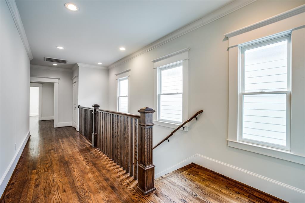 1136 2 Nadine Street, Houston, Texas 77009, 3 Bedrooms Bedrooms, 6 Rooms Rooms,2 BathroomsBathrooms,Single-family,For Sale,Nadine,84276742