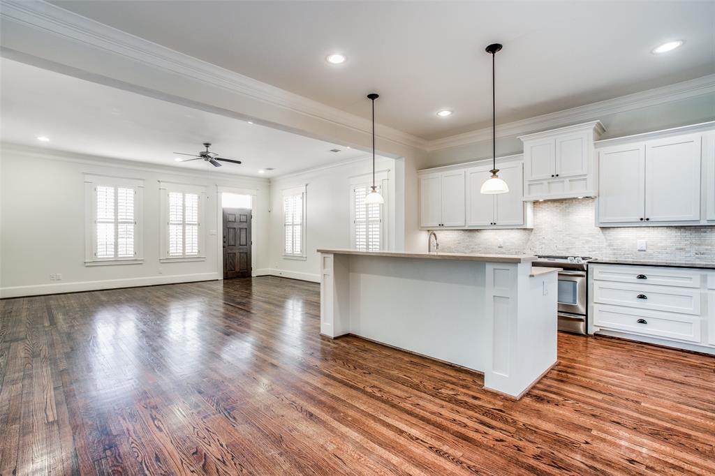 1136 2 Nadine Street, Houston, Texas 77009, 3 Bedrooms Bedrooms, 6 Rooms Rooms,2 BathroomsBathrooms,Single-family,For Sale,Nadine,84276742