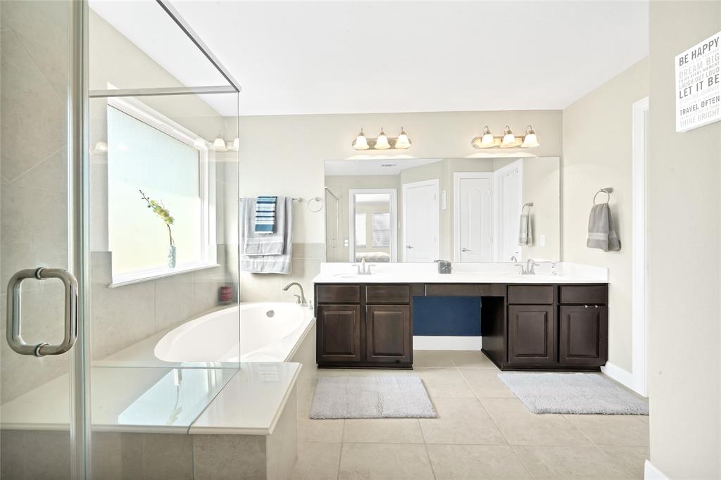 3210 2 Explorer Way, Conroe, Texas 77301, 4 Bedrooms Bedrooms, 4 Rooms Rooms,2 BathroomsBathrooms,Single-family,For Sale,Explorer,65401200