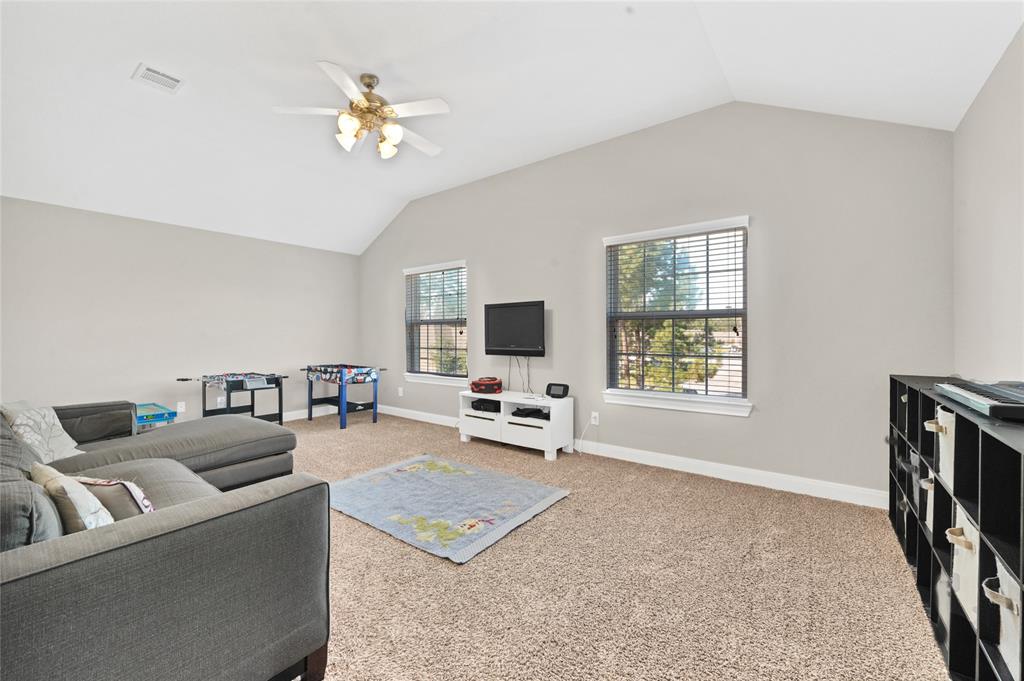 3210 2 Explorer Way, Conroe, Texas 77301, 4 Bedrooms Bedrooms, 4 Rooms Rooms,2 BathroomsBathrooms,Single-family,For Sale,Explorer,65401200