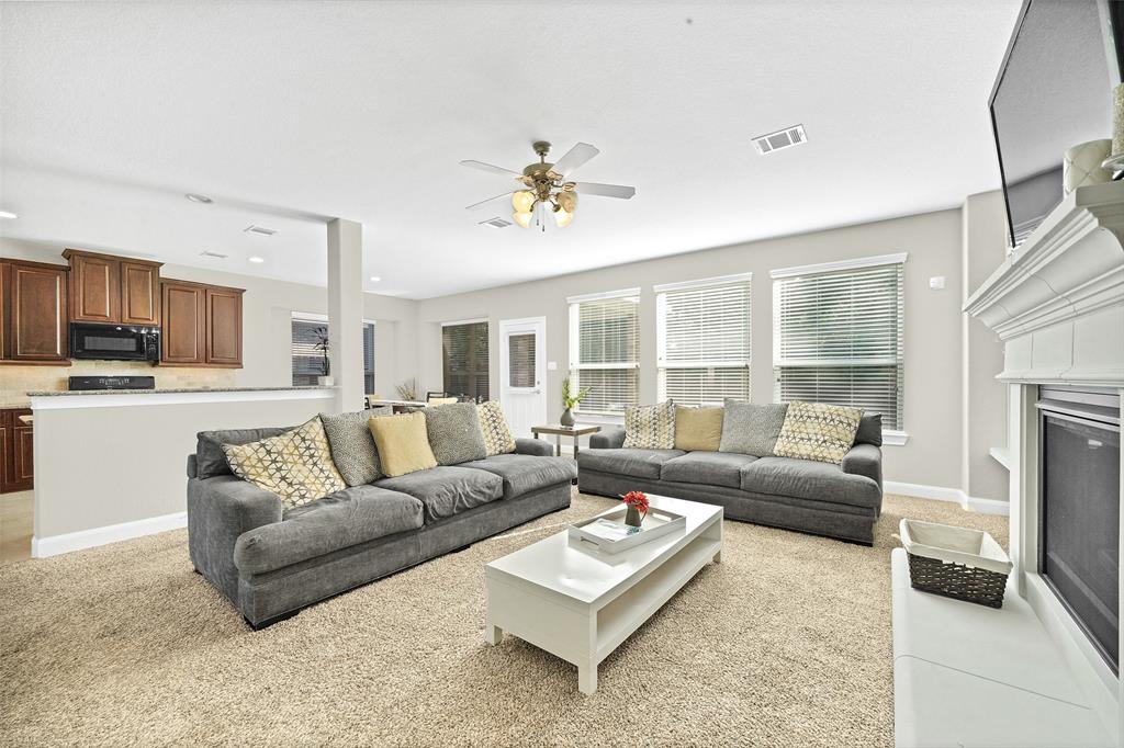 3210 2 Explorer Way, Conroe, Texas 77301, 4 Bedrooms Bedrooms, 4 Rooms Rooms,2 BathroomsBathrooms,Single-family,For Sale,Explorer,65401200