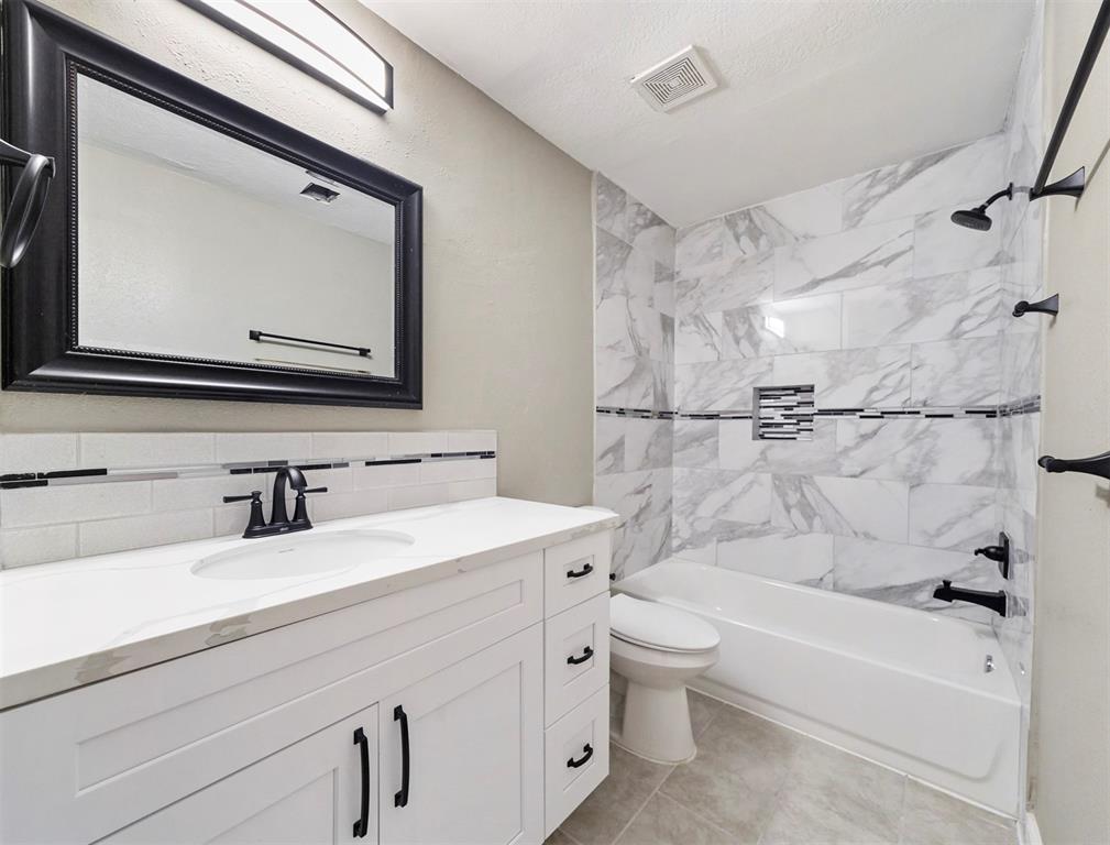 13911 2 Calmont Drive, Houston, Texas 77070, 4 Bedrooms Bedrooms, 4 Rooms Rooms,3 BathroomsBathrooms,Single-family,For Sale,Calmont,65078319
