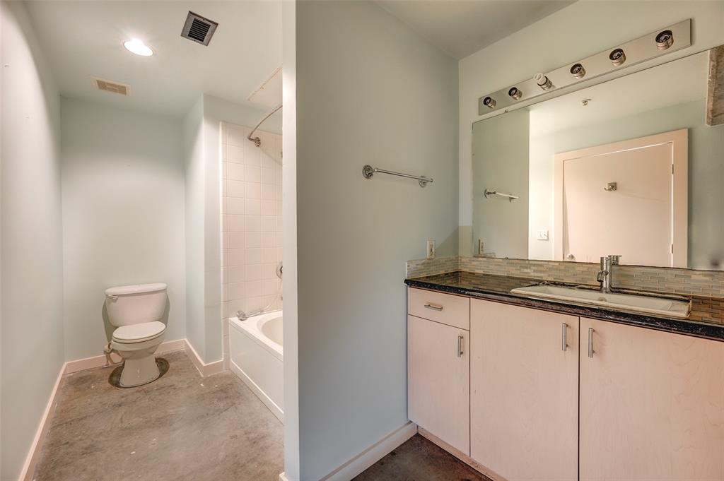 2000 Bagby Street, Houston, Texas 77002, 2 Bedrooms Bedrooms, 5 Rooms Rooms,2 BathroomsBathrooms,Mid/hi-rise Condo,For Sale,RISE LOFTS,Bagby,21049661