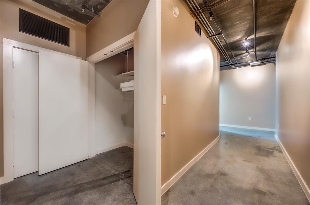 2000 Bagby Street, Houston, Texas 77002, 2 Bedrooms Bedrooms, 5 Rooms Rooms,2 BathroomsBathrooms,Mid/hi-rise Condo,For Sale,RISE LOFTS,Bagby,21049661