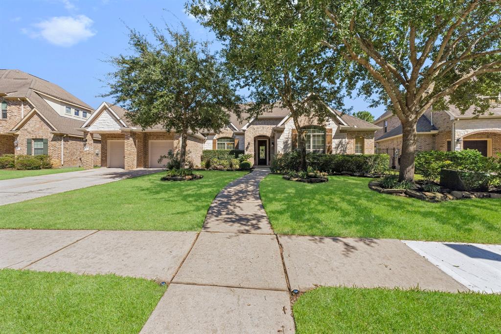 31226 2 Lakeview Bend Lane, Spring, Texas 77386, 4 Bedrooms Bedrooms, 11 Rooms Rooms,3 BathroomsBathrooms,Single-family,For Sale,Lakeview Bend,44450969