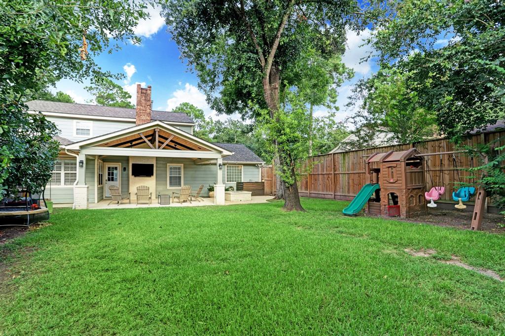 2015 2 Longhorn Drive, Houston, Texas 77080, 4 Bedrooms Bedrooms, 10 Rooms Rooms,2 BathroomsBathrooms,Single-family,For Sale,Longhorn,4415878