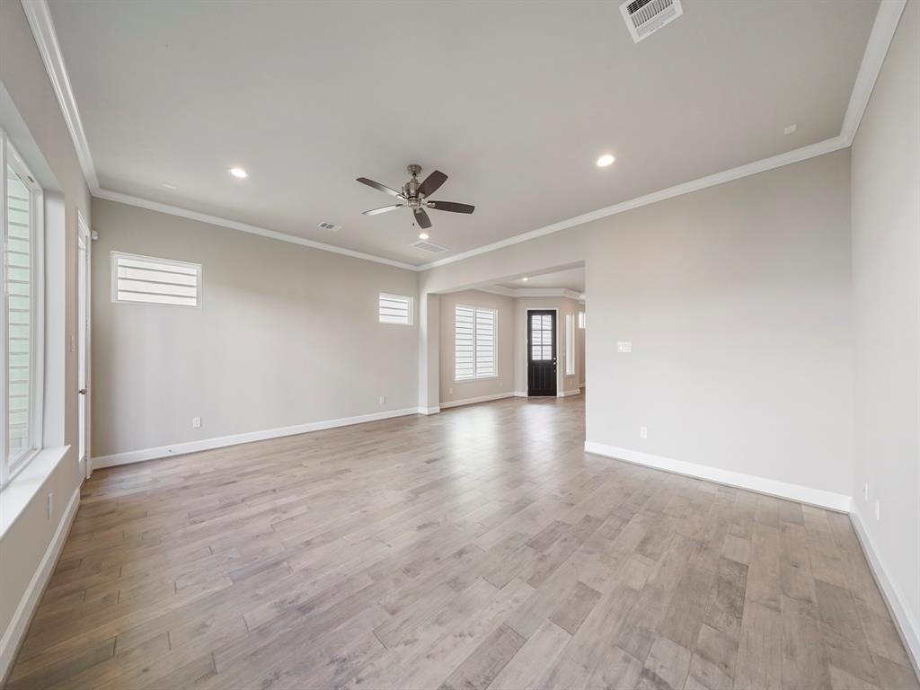 4806 2 Michaux Street, Houston, Texas 77009, 3 Bedrooms Bedrooms, 10 Rooms Rooms,2 BathroomsBathrooms,Single-family,For Sale,Michaux,87176556