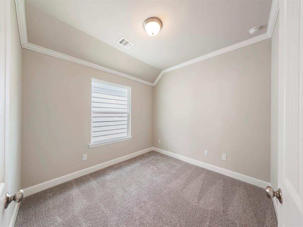 4806 2 Michaux Street, Houston, Texas 77009, 3 Bedrooms Bedrooms, 10 Rooms Rooms,2 BathroomsBathrooms,Single-family,For Sale,Michaux,87176556