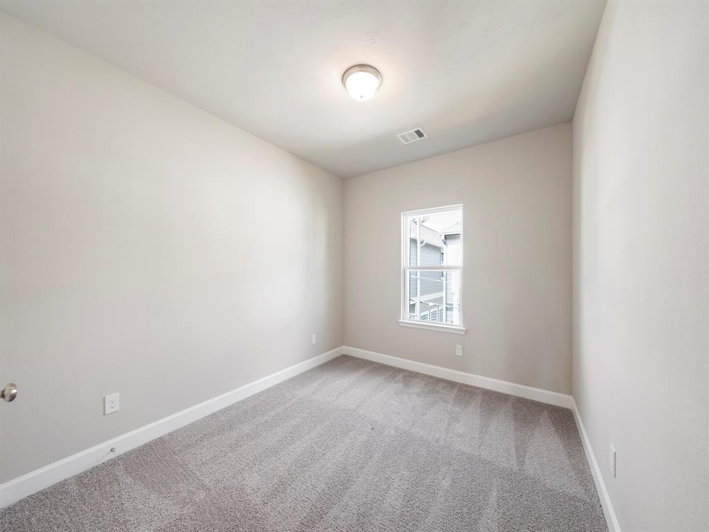 4806 2 Michaux Street, Houston, Texas 77009, 3 Bedrooms Bedrooms, 10 Rooms Rooms,2 BathroomsBathrooms,Single-family,For Sale,Michaux,87176556