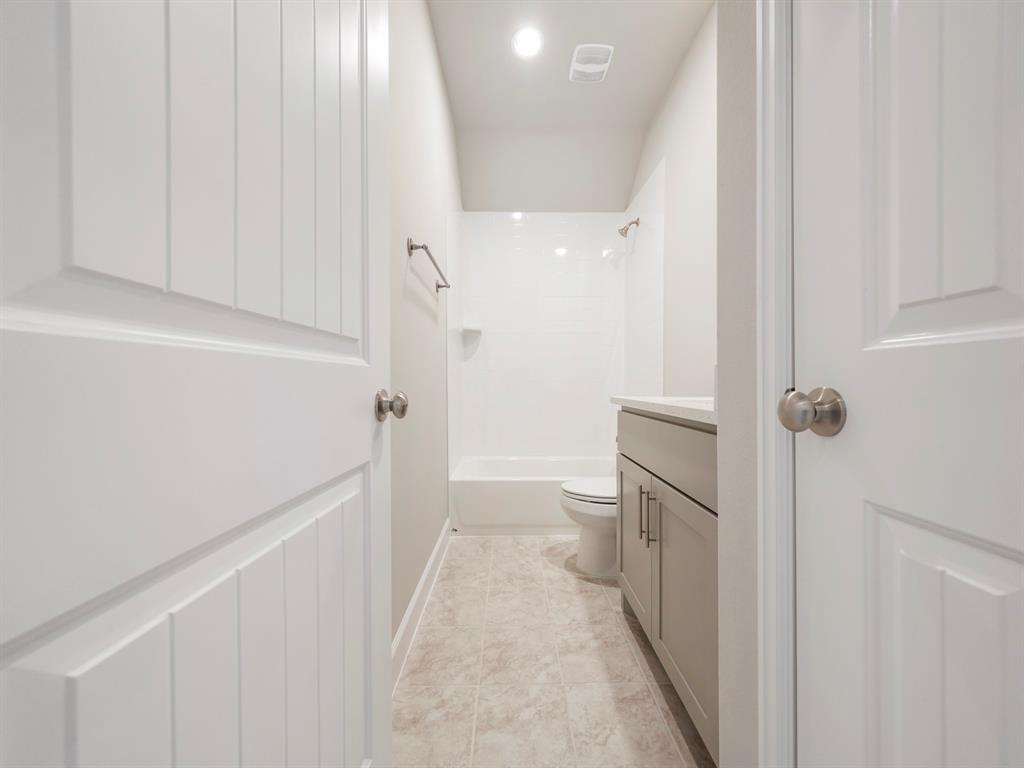4806 2 Michaux Street, Houston, Texas 77009, 3 Bedrooms Bedrooms, 10 Rooms Rooms,2 BathroomsBathrooms,Single-family,For Sale,Michaux,87176556