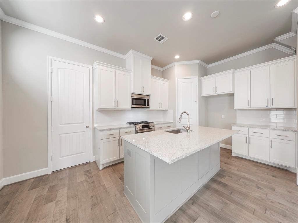 4806 2 Michaux Street, Houston, Texas 77009, 3 Bedrooms Bedrooms, 10 Rooms Rooms,2 BathroomsBathrooms,Single-family,For Sale,Michaux,87176556