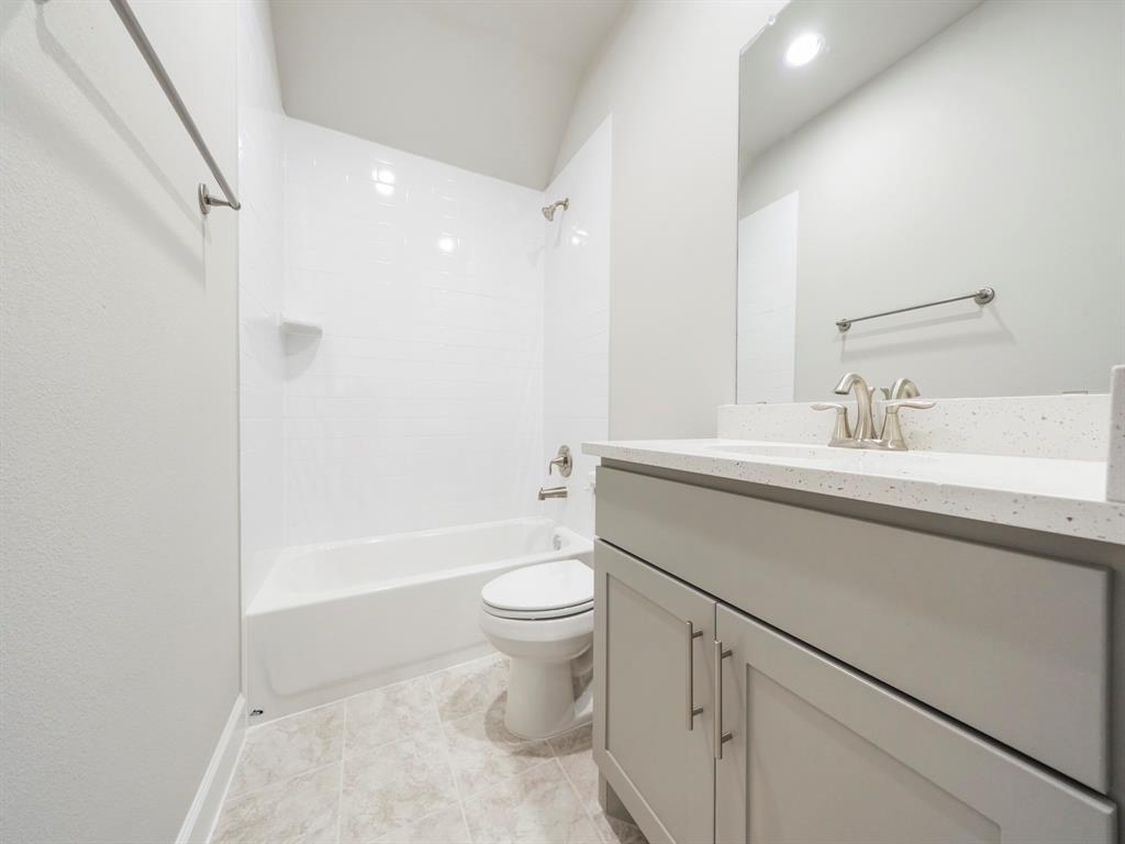 4806 2 Michaux Street, Houston, Texas 77009, 3 Bedrooms Bedrooms, 10 Rooms Rooms,2 BathroomsBathrooms,Single-family,For Sale,Michaux,87176556