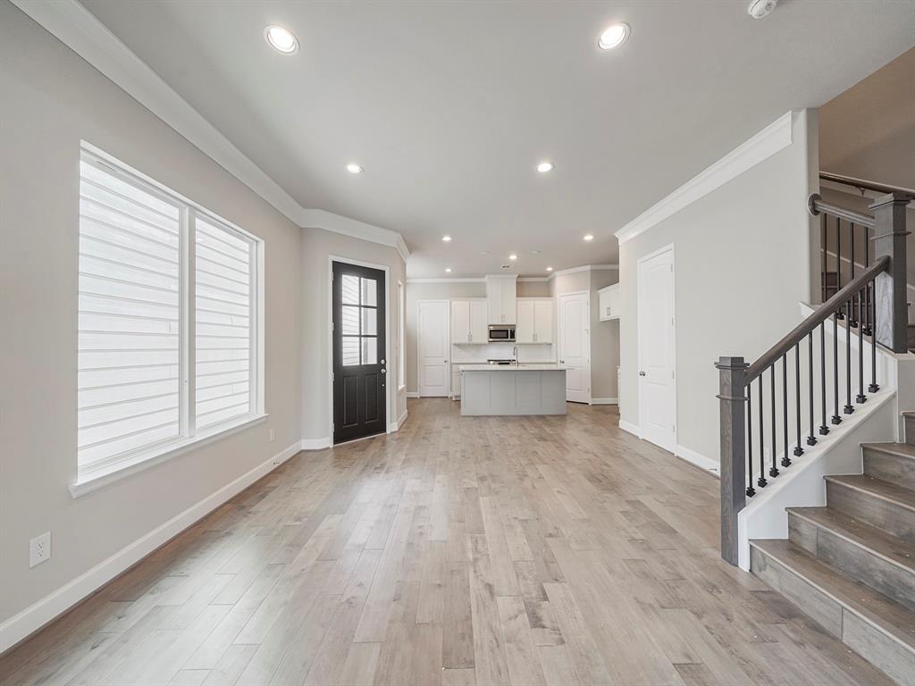 4806 2 Michaux Street, Houston, Texas 77009, 3 Bedrooms Bedrooms, 10 Rooms Rooms,2 BathroomsBathrooms,Single-family,For Sale,Michaux,87176556