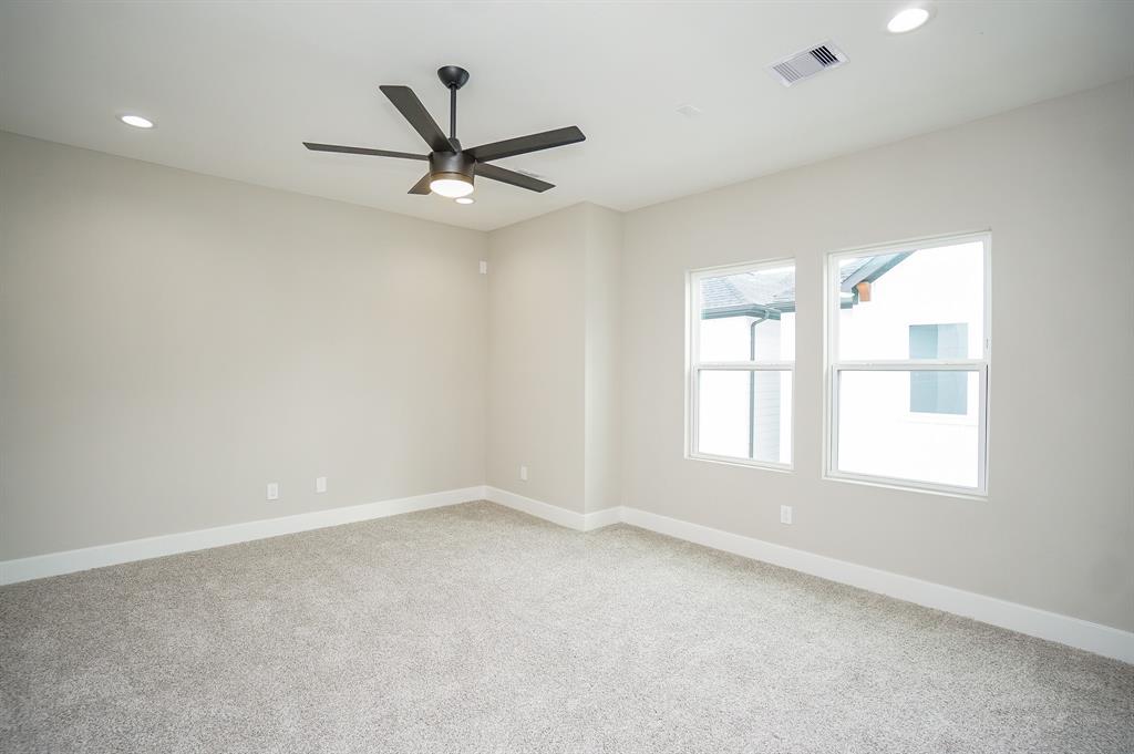 1439 3 25th Street, Houston, Texas 77008, 3 Bedrooms Bedrooms, 3 Rooms Rooms,3 BathroomsBathrooms,Single-family,For Sale,25th,86487249