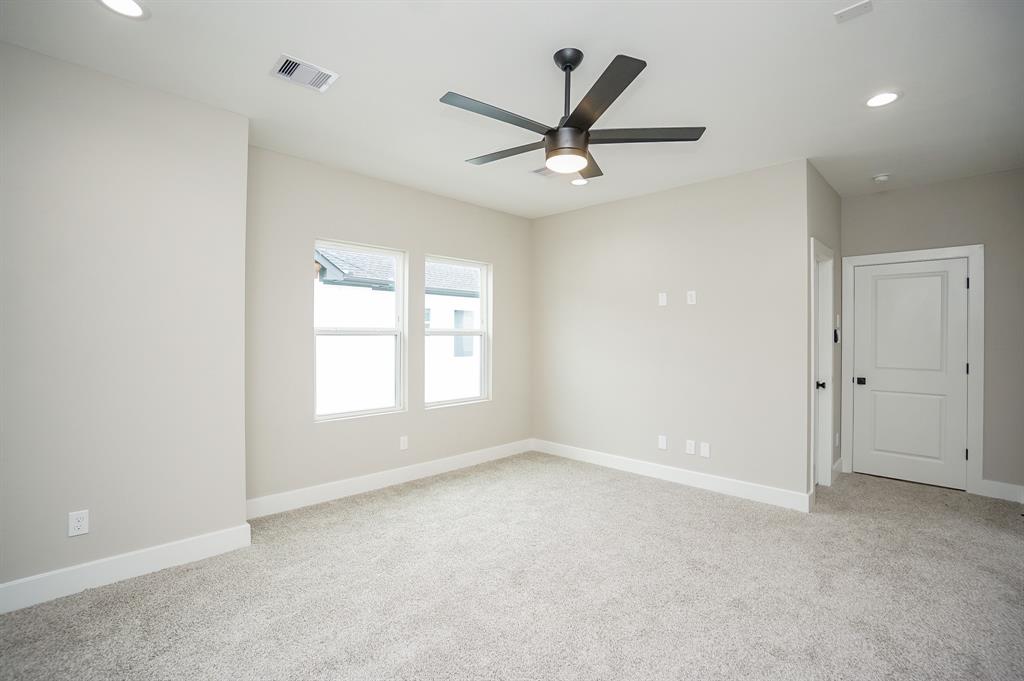 1439 3 25th Street, Houston, Texas 77008, 3 Bedrooms Bedrooms, 3 Rooms Rooms,3 BathroomsBathrooms,Single-family,For Sale,25th,86487249