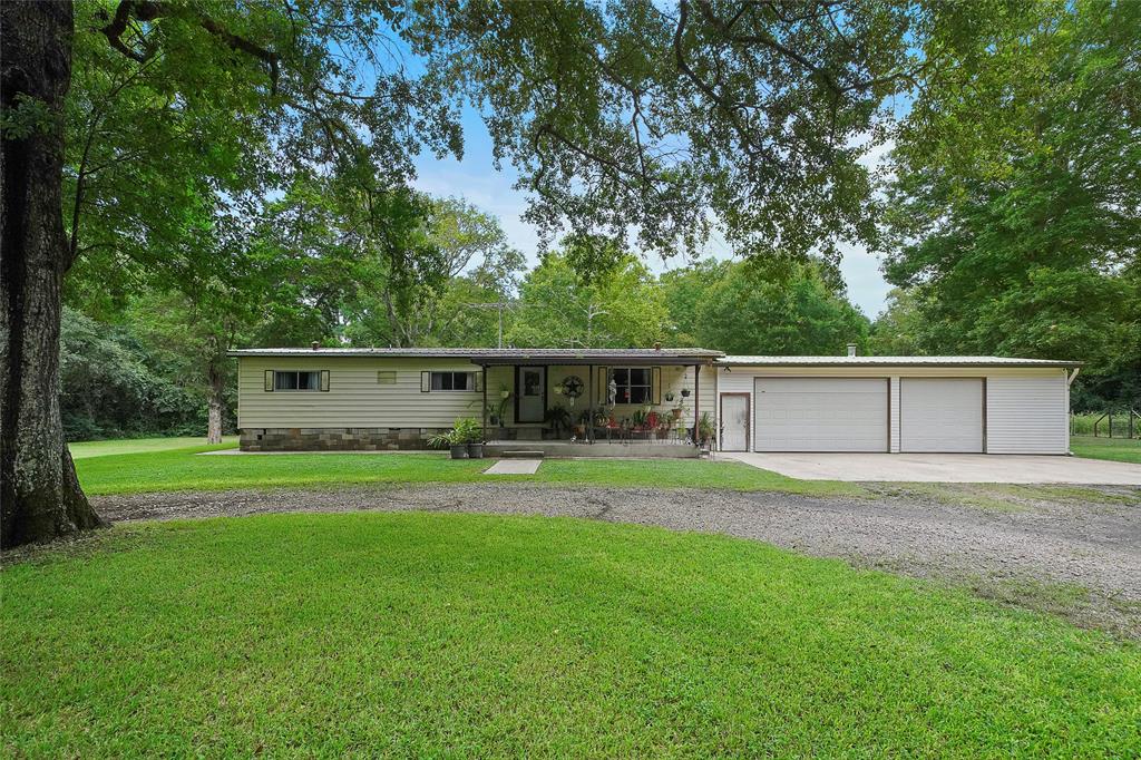 10291 1 Hart Road, Conroe, Texas 77306, 3 Bedrooms Bedrooms, 6 Rooms Rooms,2 BathroomsBathrooms,Single-family,For Sale,Hart,49327870