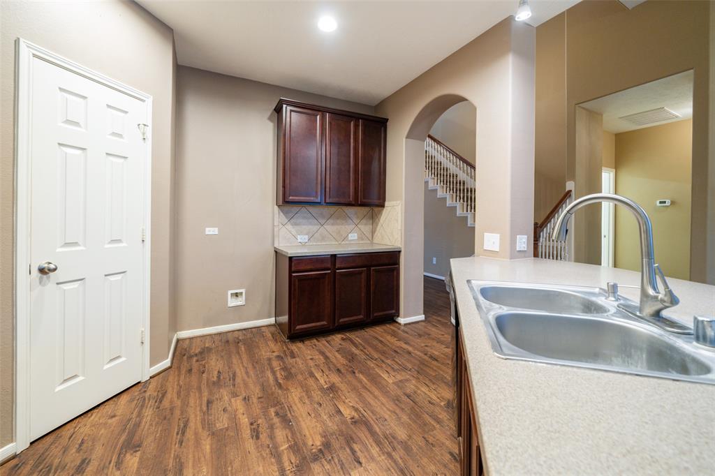 8211 2 Miramar Crest Court, Tomball, Texas 77375, 4 Bedrooms Bedrooms, 4 Rooms Rooms,2 BathroomsBathrooms,Single-family,For Sale,Miramar Crest,73290309