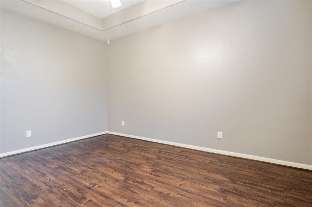 8211 2 Miramar Crest Court, Tomball, Texas 77375, 4 Bedrooms Bedrooms, 4 Rooms Rooms,2 BathroomsBathrooms,Single-family,For Sale,Miramar Crest,73290309