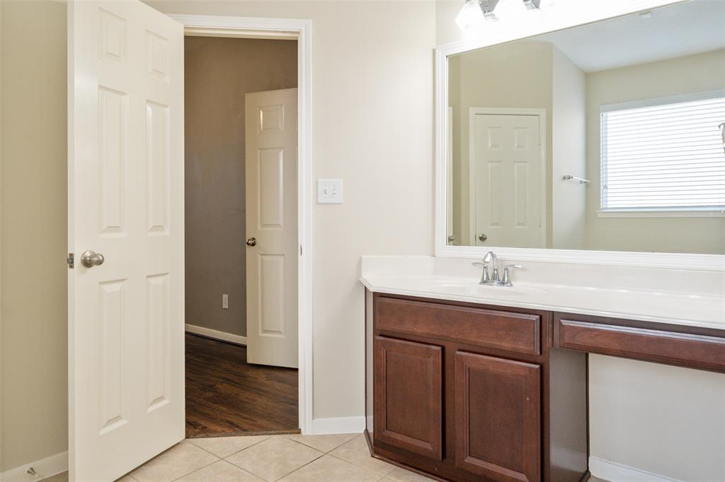 8211 2 Miramar Crest Court, Tomball, Texas 77375, 4 Bedrooms Bedrooms, 4 Rooms Rooms,2 BathroomsBathrooms,Single-family,For Sale,Miramar Crest,73290309