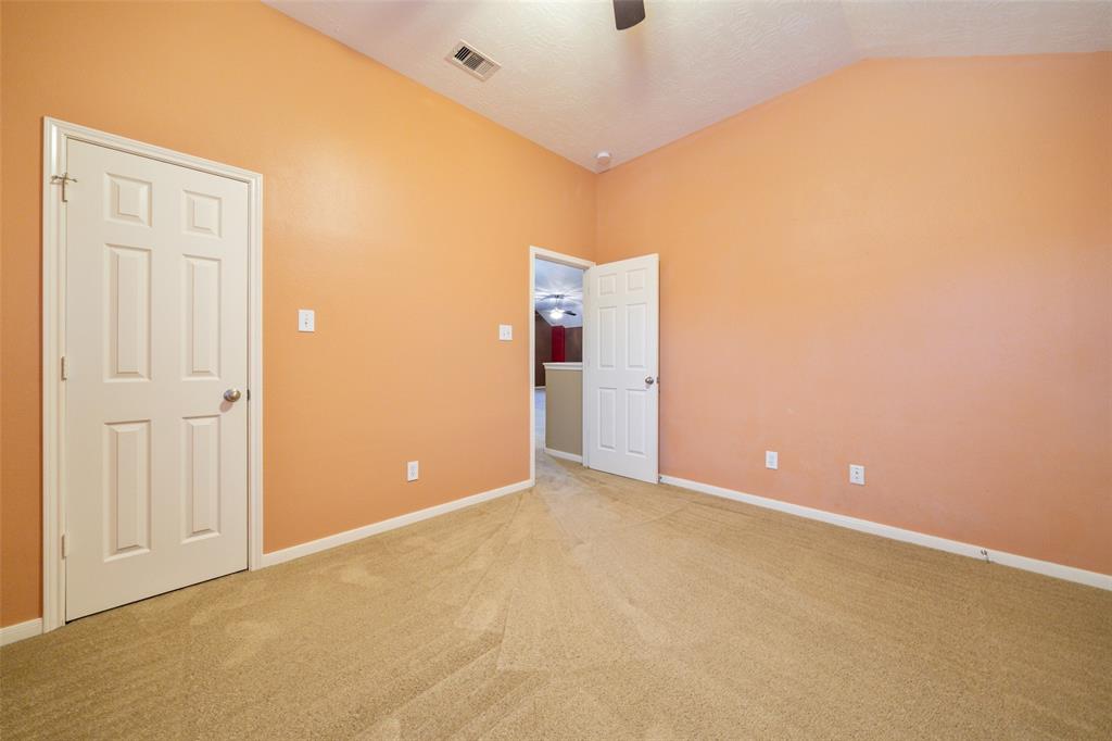 8211 2 Miramar Crest Court, Tomball, Texas 77375, 4 Bedrooms Bedrooms, 4 Rooms Rooms,2 BathroomsBathrooms,Single-family,For Sale,Miramar Crest,73290309