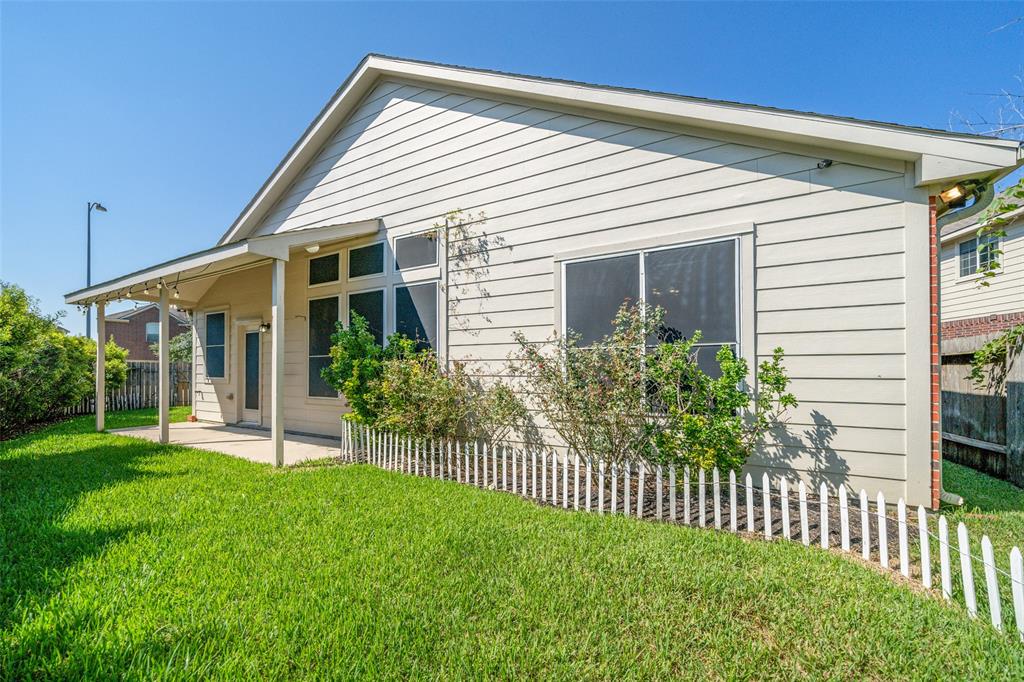 8211 2 Miramar Crest Court, Tomball, Texas 77375, 4 Bedrooms Bedrooms, 4 Rooms Rooms,2 BathroomsBathrooms,Single-family,For Sale,Miramar Crest,73290309