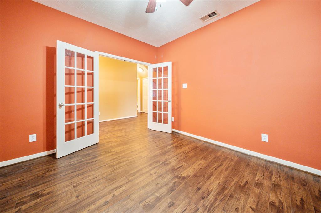 8211 2 Miramar Crest Court, Tomball, Texas 77375, 4 Bedrooms Bedrooms, 4 Rooms Rooms,2 BathroomsBathrooms,Single-family,For Sale,Miramar Crest,73290309