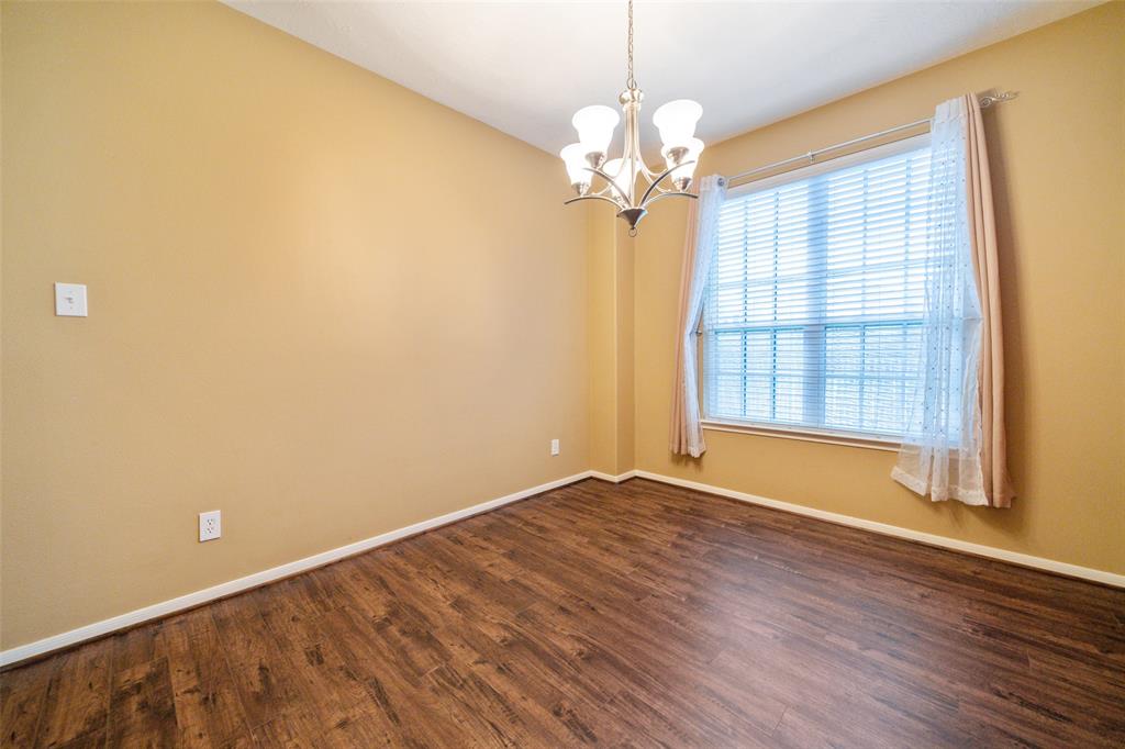8211 2 Miramar Crest Court, Tomball, Texas 77375, 4 Bedrooms Bedrooms, 4 Rooms Rooms,2 BathroomsBathrooms,Single-family,For Sale,Miramar Crest,73290309