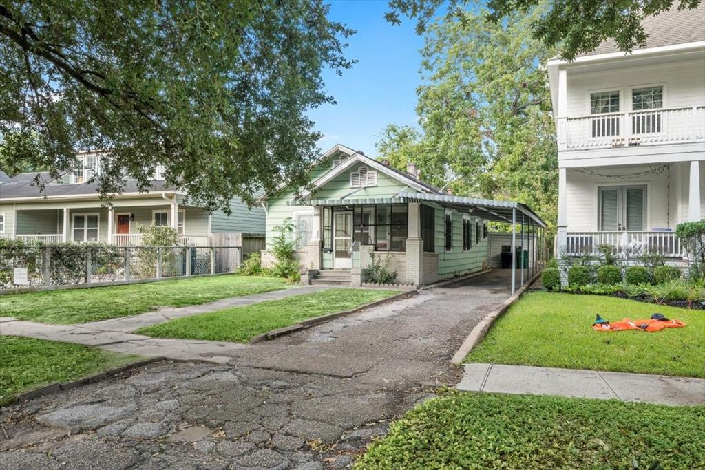 1533 1 Harvard Street, Houston, Texas 77008, 2 Bedrooms Bedrooms, 8 Rooms Rooms,1 BathroomBathrooms,Single-family,For Sale,Harvard,10201657