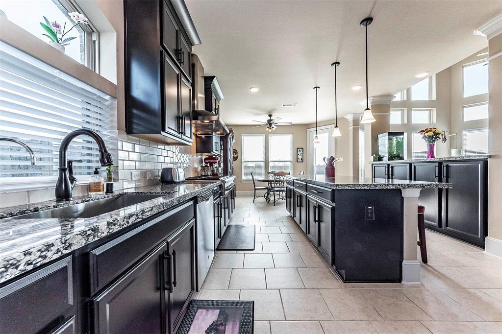 12521 2 Grand Haven Drive, Texas City, Texas 77568, 4 Bedrooms Bedrooms, 9 Rooms Rooms,3 BathroomsBathrooms,Single-family,For Sale,Grand Haven,59151726