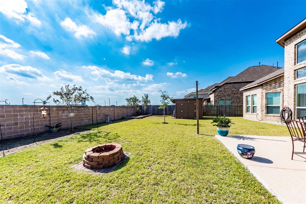 12521 2 Grand Haven Drive, Texas City, Texas 77568, 4 Bedrooms Bedrooms, 9 Rooms Rooms,3 BathroomsBathrooms,Single-family,For Sale,Grand Haven,59151726
