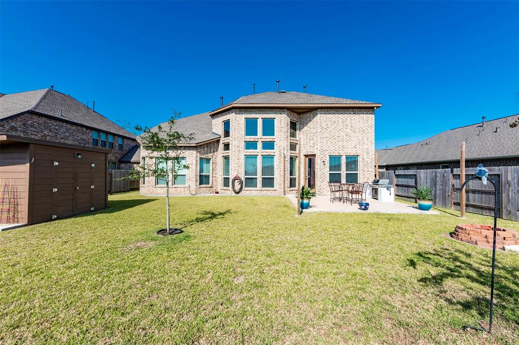12521 2 Grand Haven Drive, Texas City, Texas 77568, 4 Bedrooms Bedrooms, 9 Rooms Rooms,3 BathroomsBathrooms,Single-family,For Sale,Grand Haven,59151726