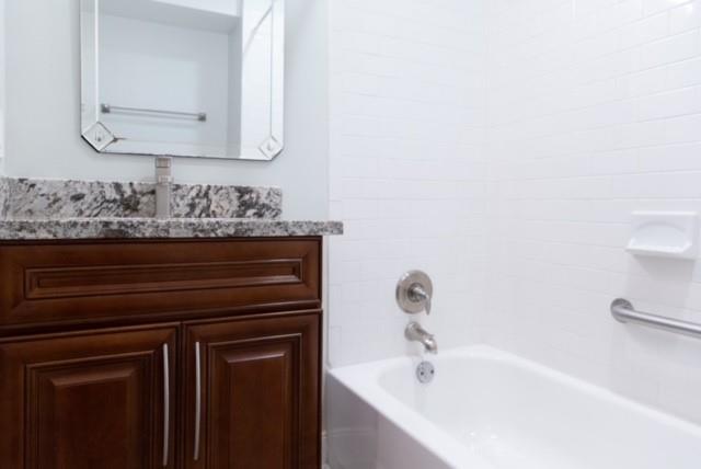 4903 1 Braesheather Drive, Houston, Texas 77096, 4 Bedrooms Bedrooms, 4 Rooms Rooms,4 BathroomsBathrooms,Single-family,For Sale,Braesheather,67840839