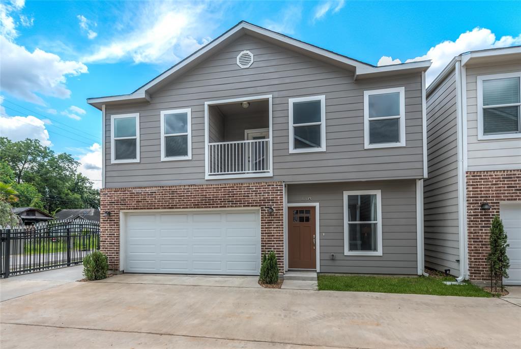 118 2 Sylvester Road, Houston, Texas 77009, 3 Bedrooms Bedrooms, 6 Rooms Rooms,2 BathroomsBathrooms,Single-family,For Sale,Sylvester,89228777