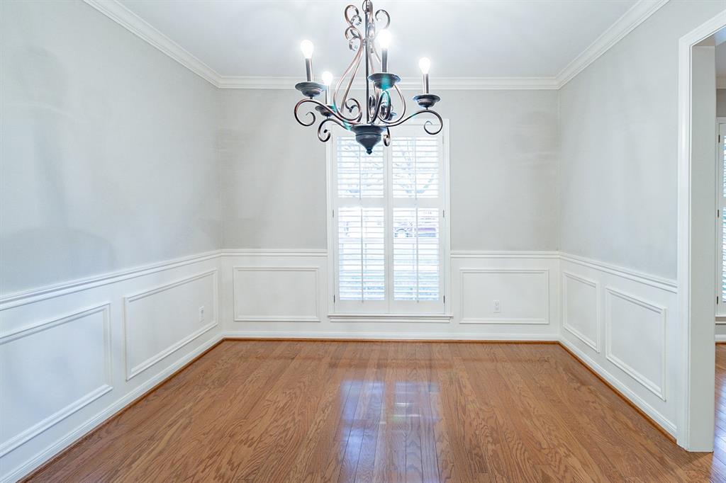 10043 1 Wickersham Lane, Houston, Texas 77042, 3 Bedrooms Bedrooms, 3 Rooms Rooms,2 BathroomsBathrooms,Single-family,For Sale,Wickersham,68106533