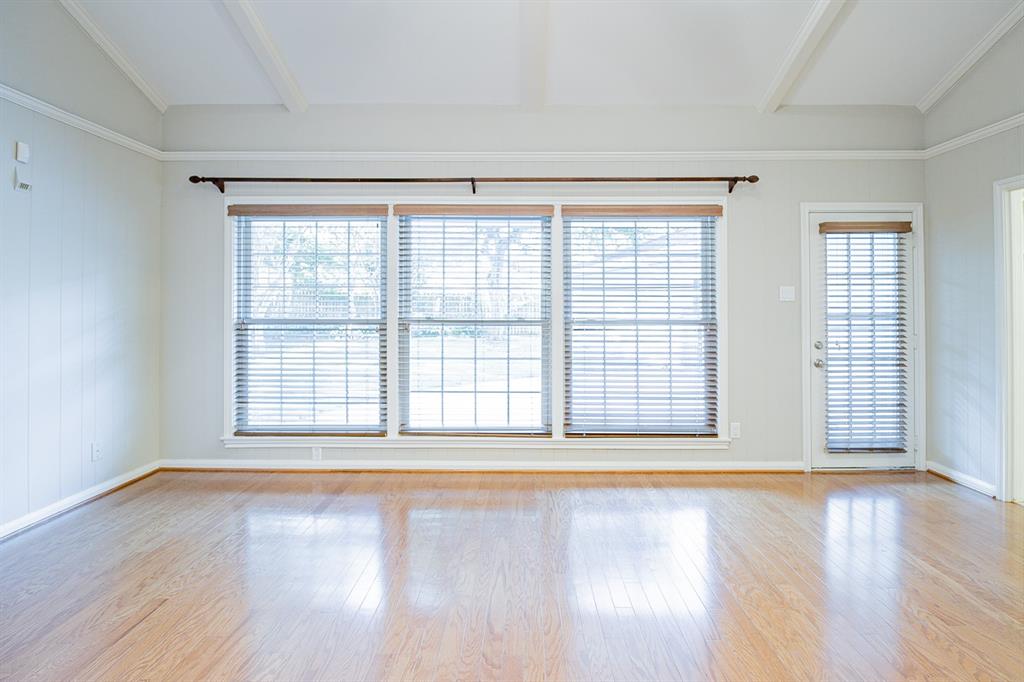 10043 1 Wickersham Lane, Houston, Texas 77042, 3 Bedrooms Bedrooms, 3 Rooms Rooms,2 BathroomsBathrooms,Single-family,For Sale,Wickersham,68106533