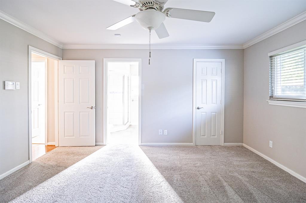 10043 1 Wickersham Lane, Houston, Texas 77042, 3 Bedrooms Bedrooms, 3 Rooms Rooms,2 BathroomsBathrooms,Single-family,For Sale,Wickersham,68106533