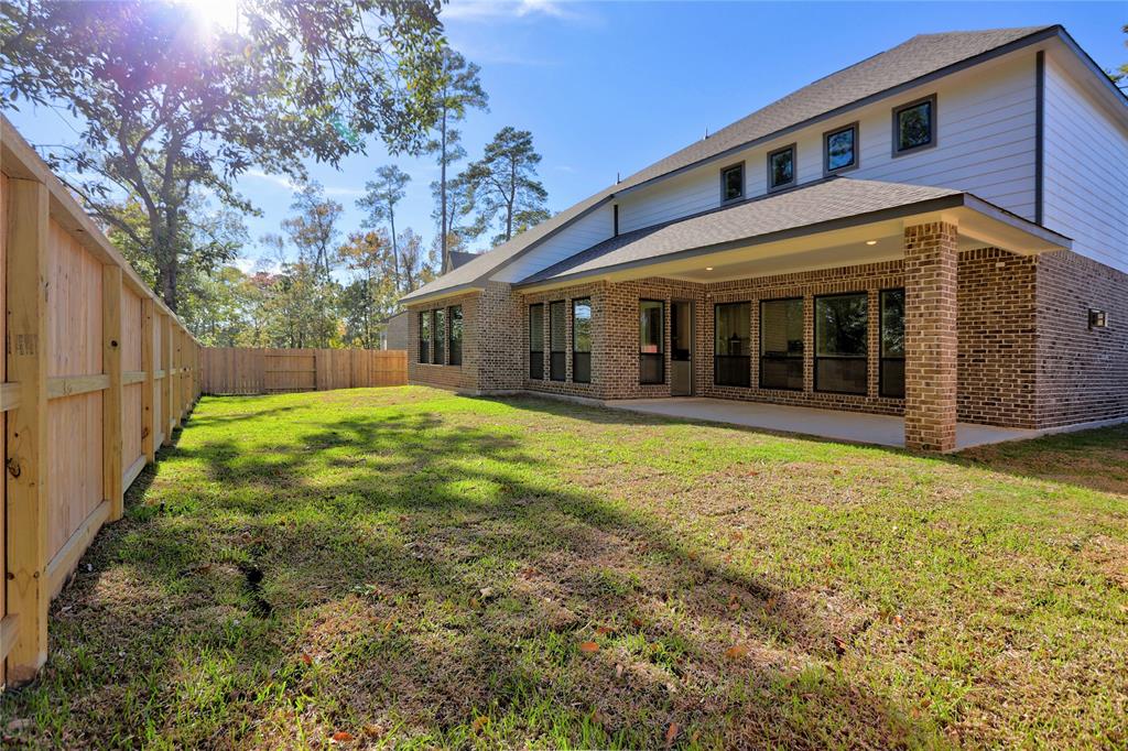 115 2 Keechie Creek Court, Conroe, Texas 77304, 4 Bedrooms Bedrooms, 17 Rooms Rooms,3 BathroomsBathrooms,Single-family,For Sale,Keechie Creek,55728643